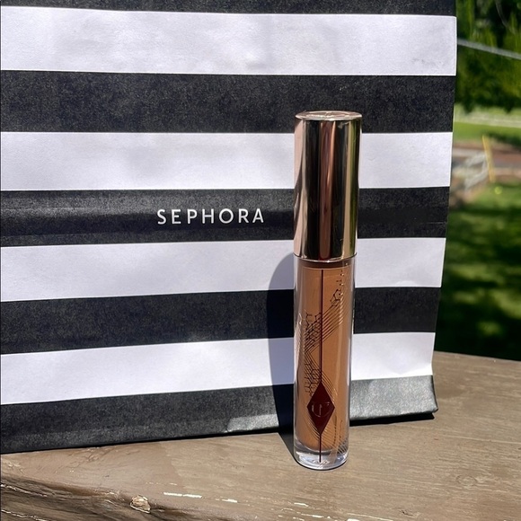 Charlotte Tilbury Other - Charlotte Tilbury Brown Concealer Makeup DEEP 15.5